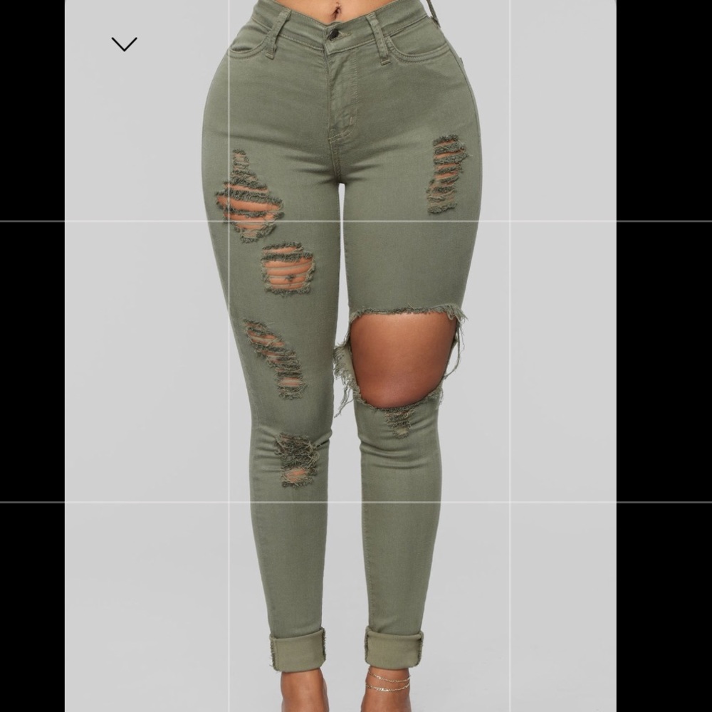 Fashion nova ripped jeans